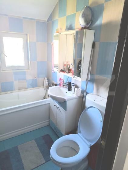 Apartament cu 3 camere decomandat, mobilat în Est