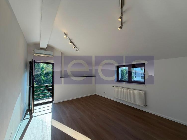 Apartament cu 5 camere decomandat în Kiseleff