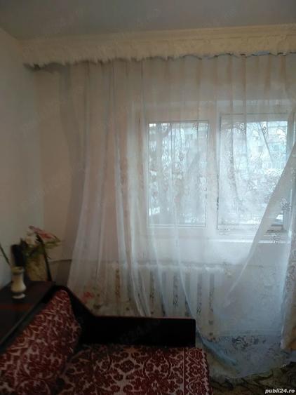 Apartament cu 3 camere decomandat în Gară