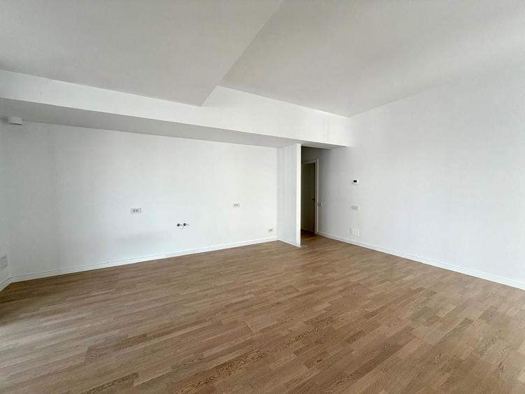 Apartament cu 3 camere în Iancu Nicolae