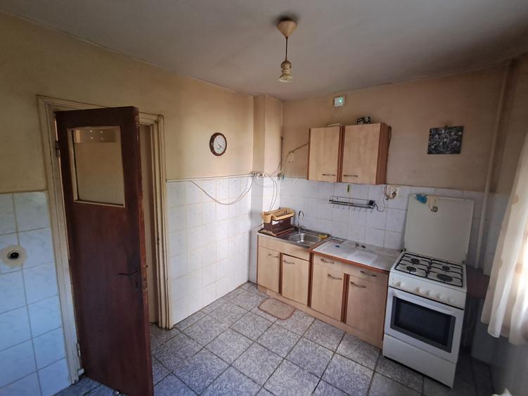 Apartament cu doua camere Drumul Taberei, Strada Pascani, Sector 6 - 7