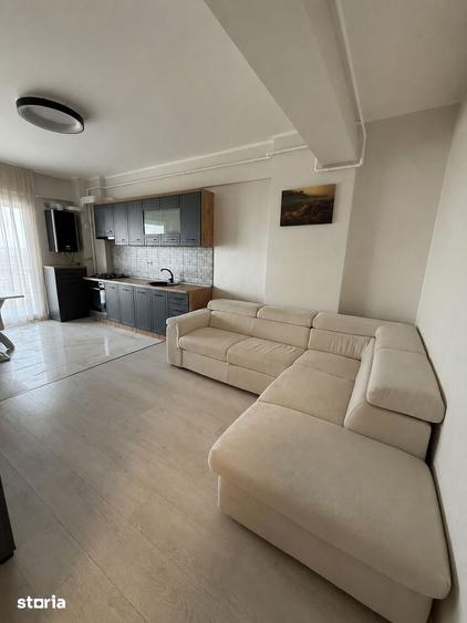 Apartament cu 3 camere decomandat în Mioriței