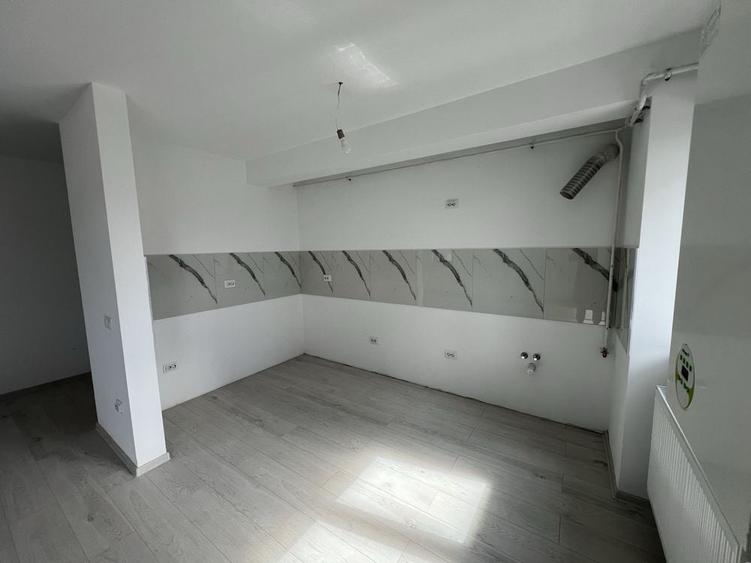 Apartament cu 2 camere decomandat în Bucium