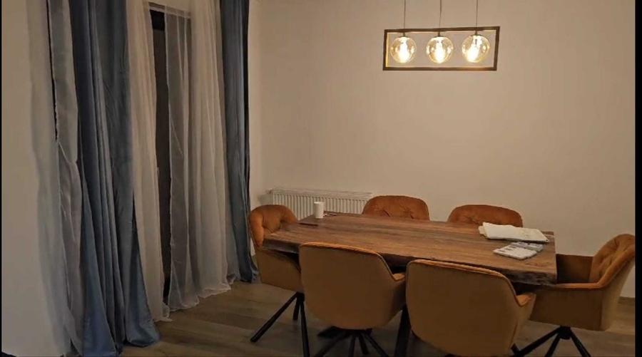 Casă cu 4 camere cu Teren 400 Mp în Europa