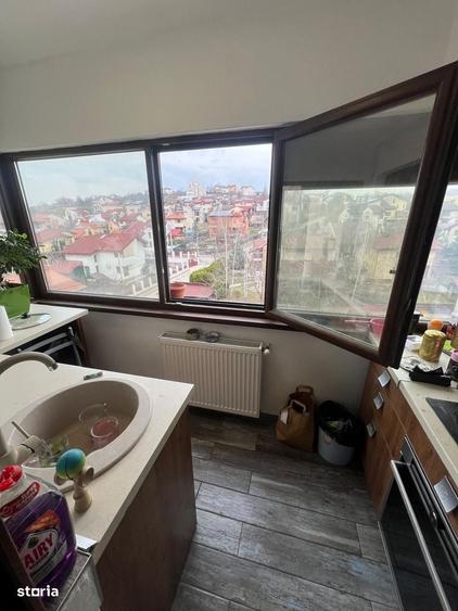 Apartament cu 2 camere decomandat în Galata