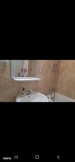 Apartament cu 2 camere decomandat în Crângași