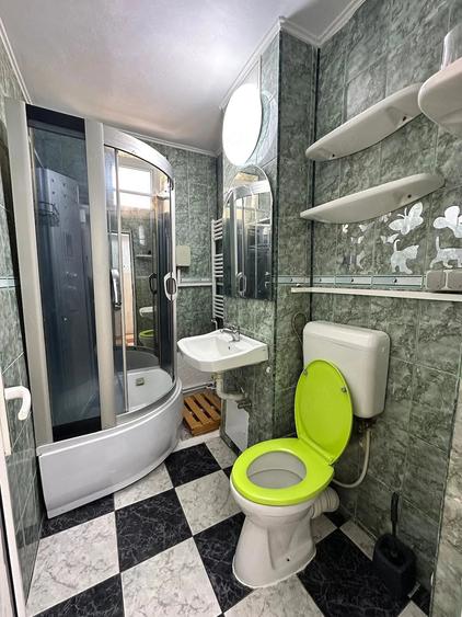 Apartament cu 2 camere decomandat în Vlahuță