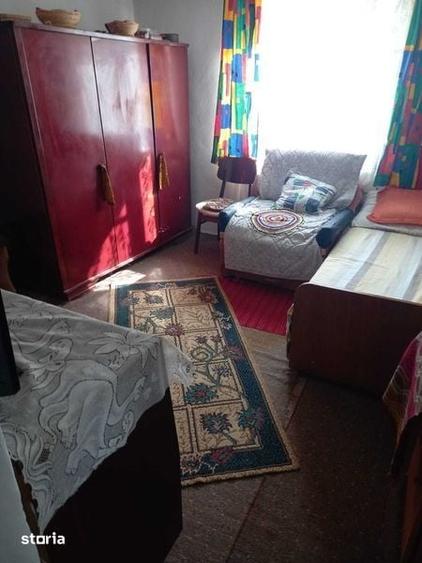 Casă cu 3 camere cu Teren 53 Mp în Priboieni