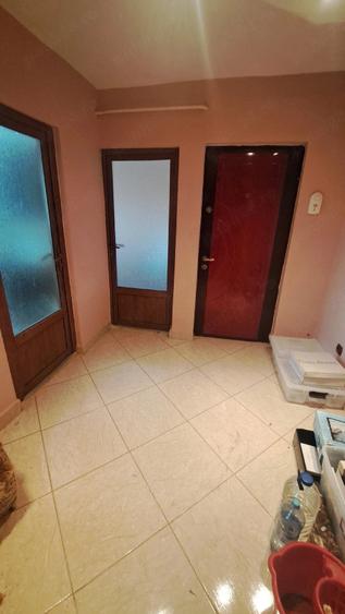 Apartament cu 2 camere decomandat în Dorobanți