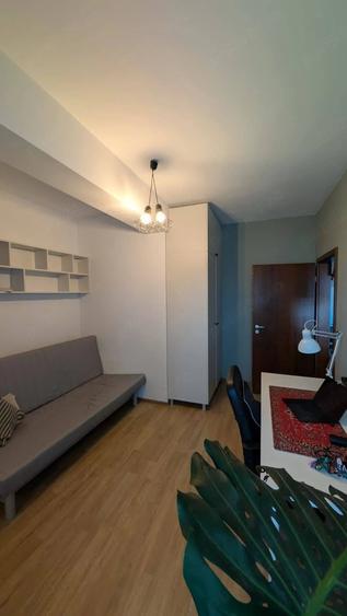 Apartament cu 3 camere decomandat în Zorilor