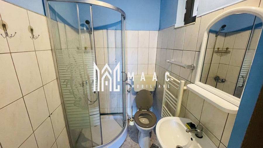 Casă individuală cu 9 camere cu Canalizare în Turnișor