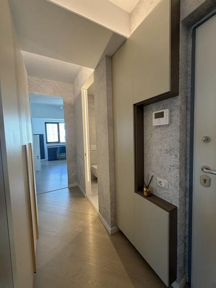 Casă cu 3 camere semidecomandat în Central