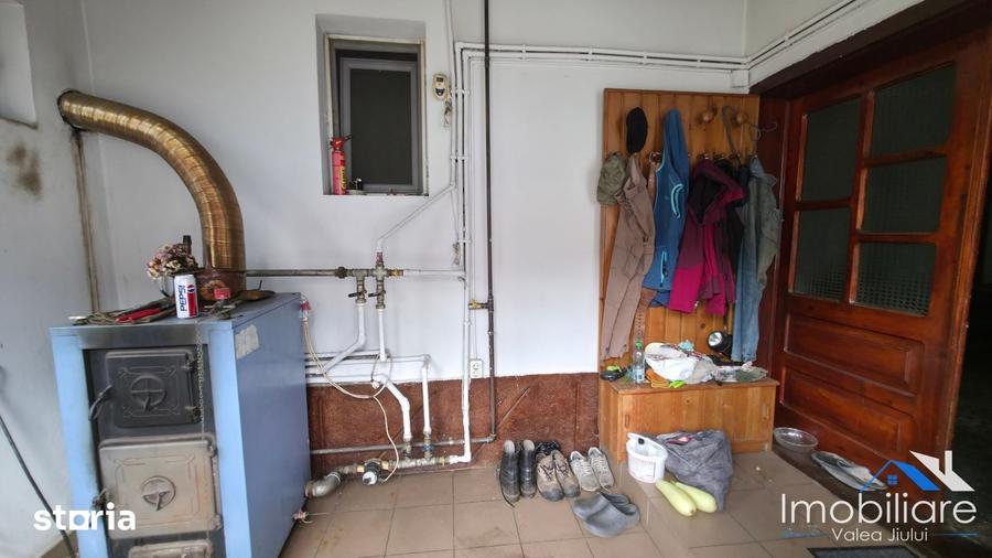 Casa - Vulcan, aproape de ora?, Str. Teodora Lucaciu, suprafata 130mp - 17