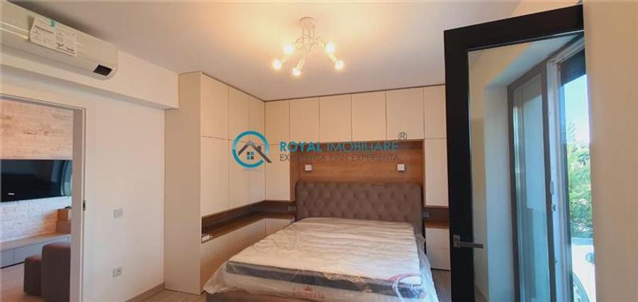 Apartament cu 3 camere decomandat în Albert