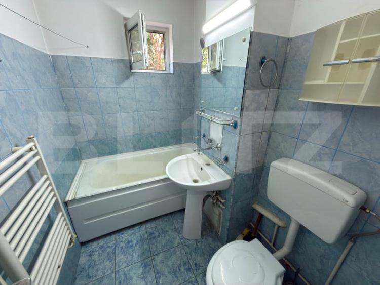 Apartament cu 2 camere decomandat în Vest