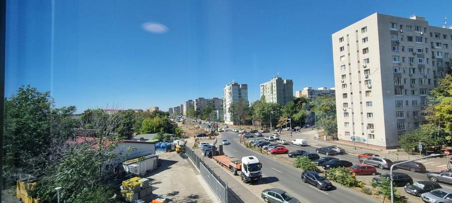 Spațiu comercial, de 550 mp, în Prelungirea Ghencea