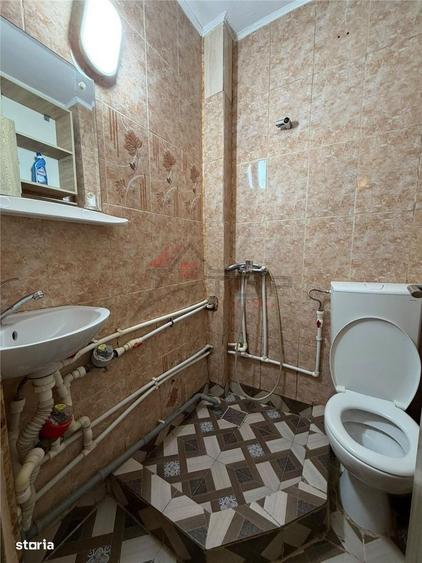 Garsoniera in bloc de apartamente, Podu Ros - 1