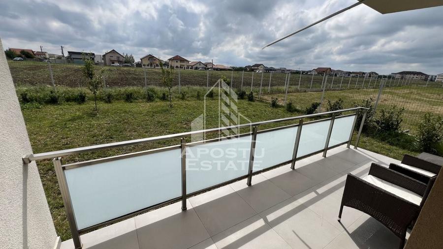 Apartament cu 2 camere semidecomandat, mobilat în Dumbrăvița