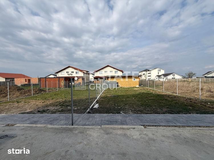 Casă cu 4 camere cu Teren 300 Mp în Ciarda Roșie