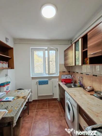 Apartament 2 camere, 49 mp, zona Sasar - 4