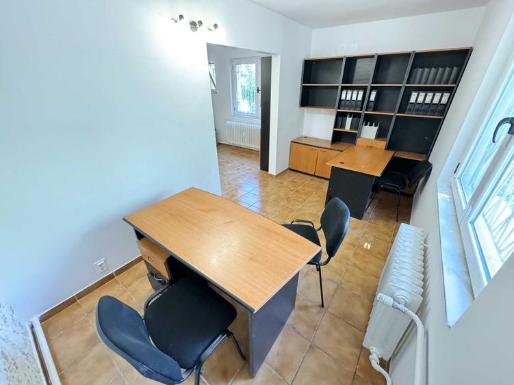 Spațiu comercial, de 30 mp, în Podu Roș