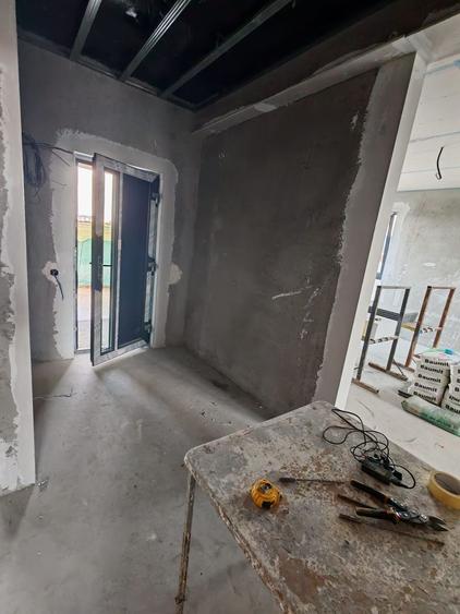 Casă individuală cu 3 camere cu Canalizare în Vidra