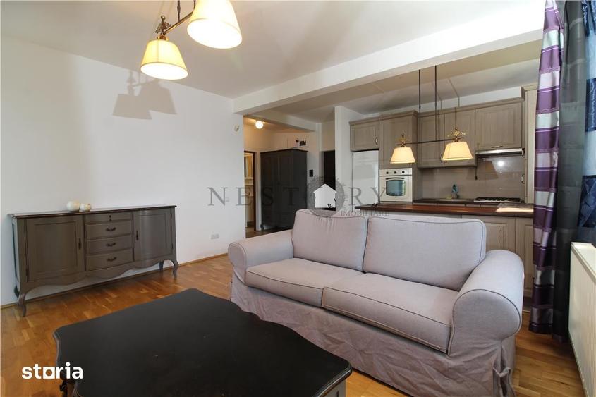 Apartament cu 2 camere semidecomandat în Europa