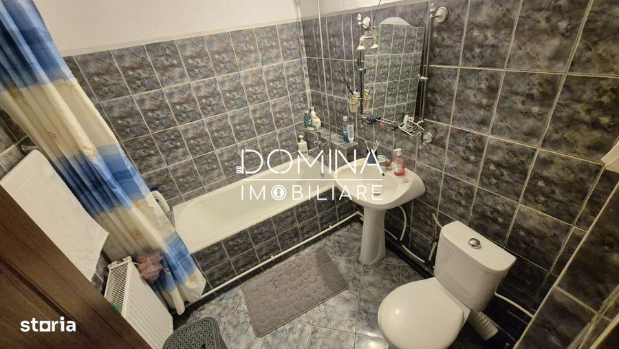 Vanzare apartament 2 camere, luminos, etaj 3, Rovinari strada Jiul - 1