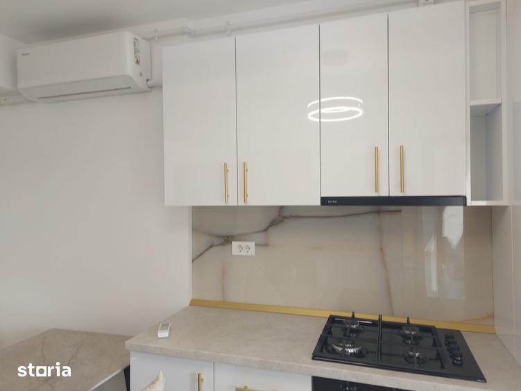Apartament cu 2 camere în Apărătorii Patriei