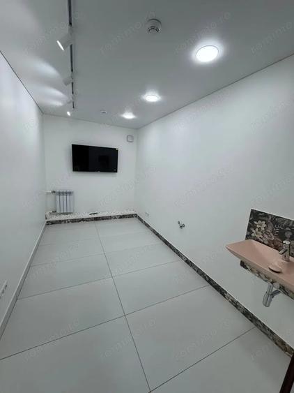 Spațiu comercial, de 75 mp, în Gorjului