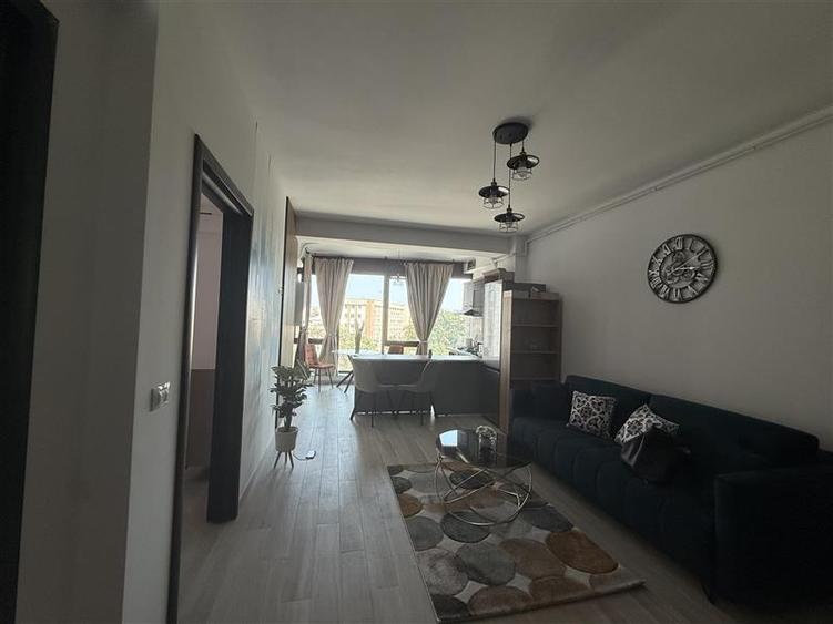 Apartament cu 2 camere decomandat, mobilat în Aeroport
