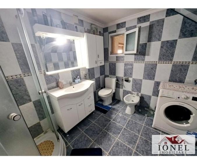 Casă individuală cu 4 camere cu Garaj în Vințu de Jos