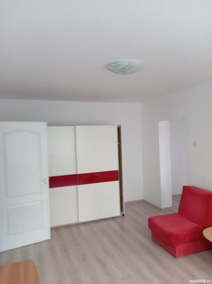 Apartament cu 2 camere semidecomandat în Turda