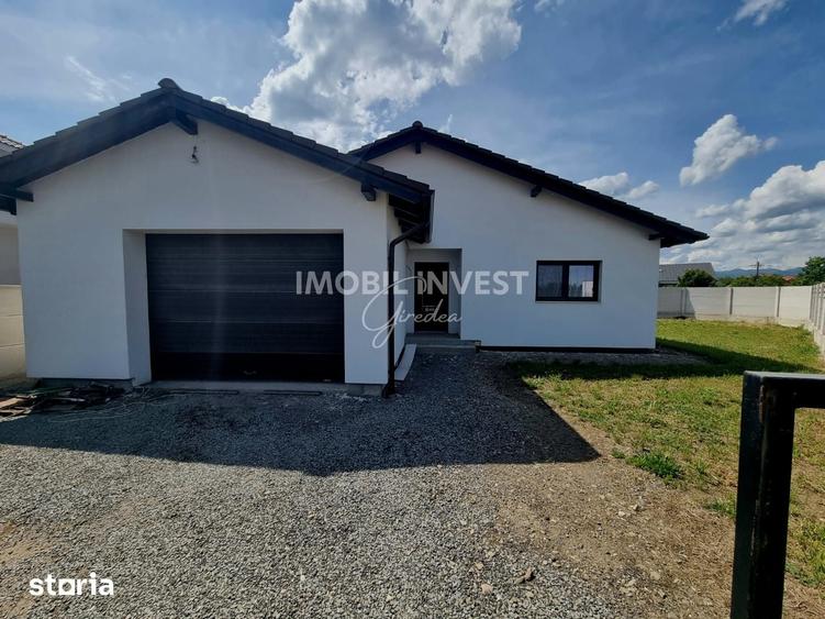 Casă cu 3 camere cu Teren 454 Mp în Cetate