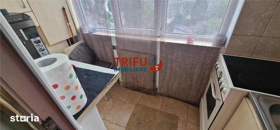 Apartament cu 2 camere decomandat în Tolstoi