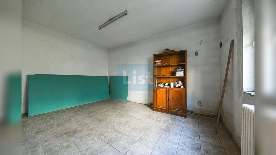 Casă cu 5 camere cu Teren 350 Mp în Iris