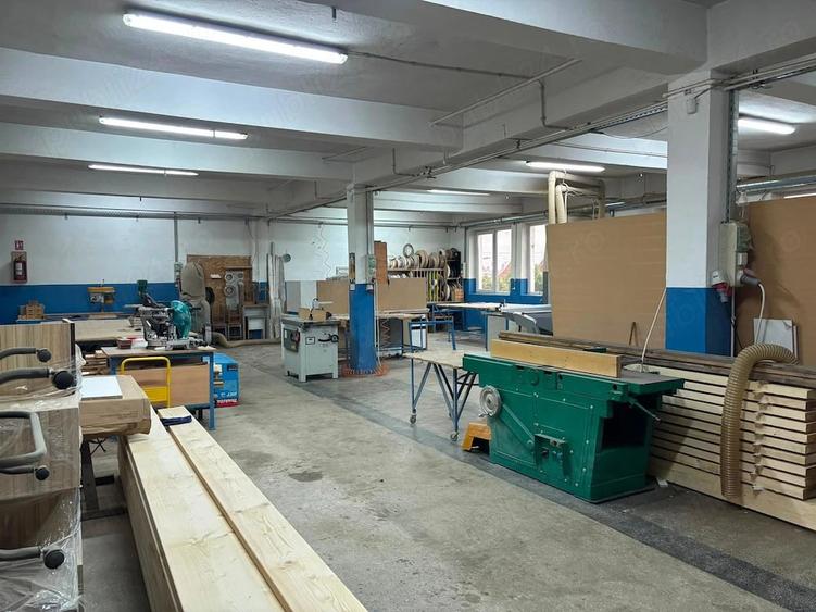 Spațiu comercial, de 250 mp, în Central