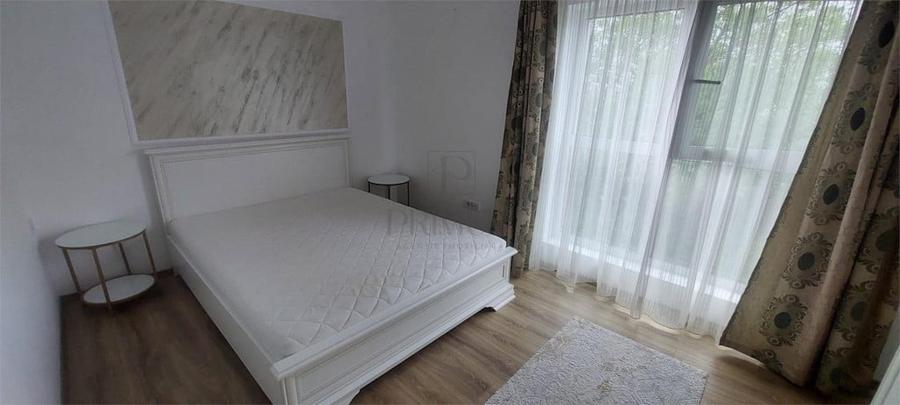 Apartament cu 2 camere decomandat în Lipovei