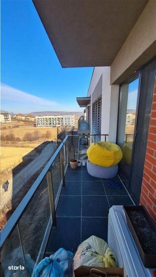 Apartament cu 2 camere semidecomandat, mobilat în Europa