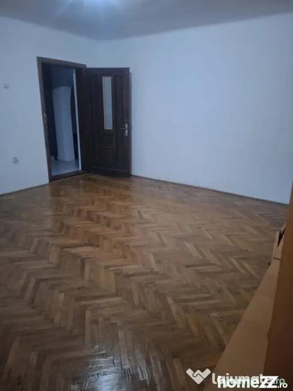 Casă cu 3 camere cu Teren 417 Mp în Central