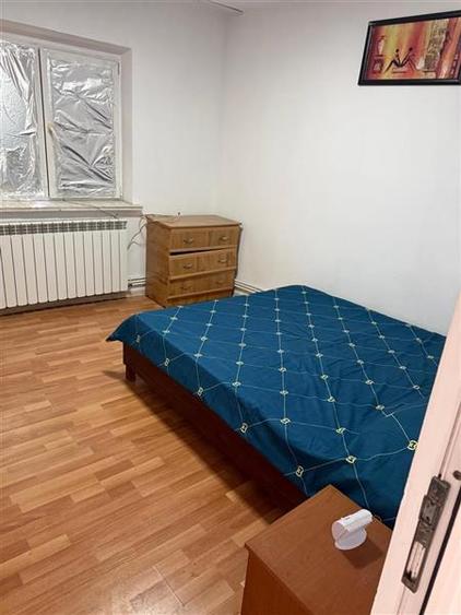 Apartament cu 3 camere semidecomandat în Ultracentral