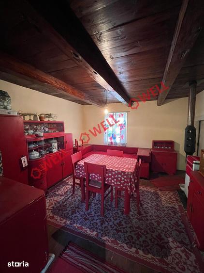 Casă cu 7 camere cu Teren 1200 Mp în Covasna