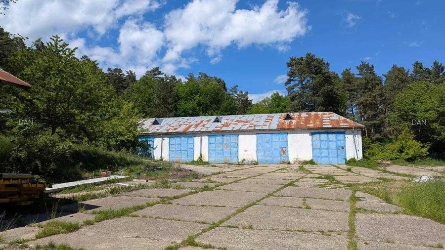 Spațiu comercial, de 15,000 mp, în Central