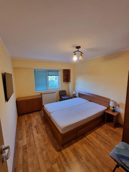 Apartament cu 4 camere decomandat în Nord