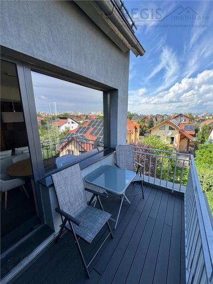 Apartament cu 2 camere semidecomandat în Tractorul