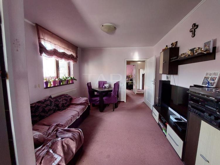 Apartament cu 4 camere semidecomandat, mobilat în Florești — fotografia 1