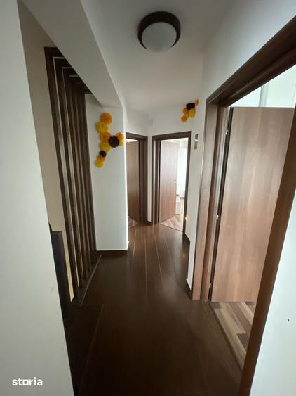 Casă cu 5 camere cu Teren 207 Mp în Florești