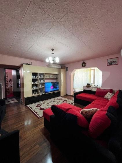 Apartament cu 3 camere, 66,16 mp, zona-Micro 16 - 1