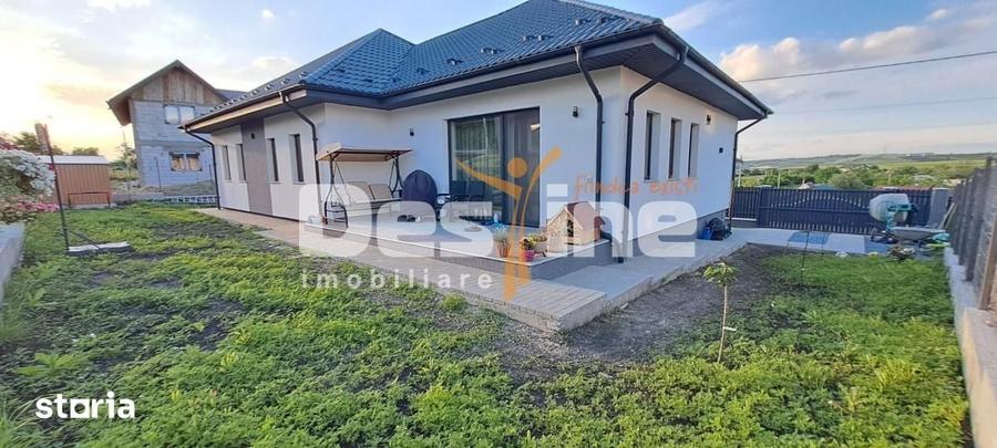 Casă cu 4 camere cu Teren 498 Mp în Miroslava