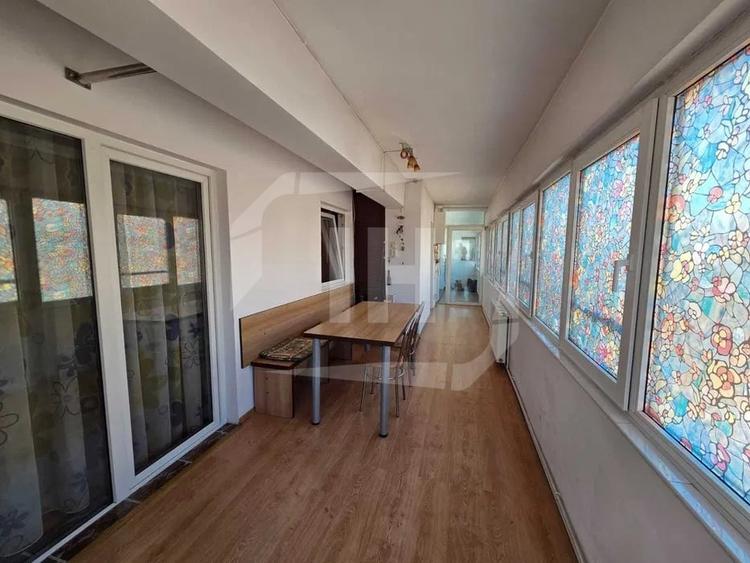 Apartament cu 3 camere decomandat, mobilat în Mărăști